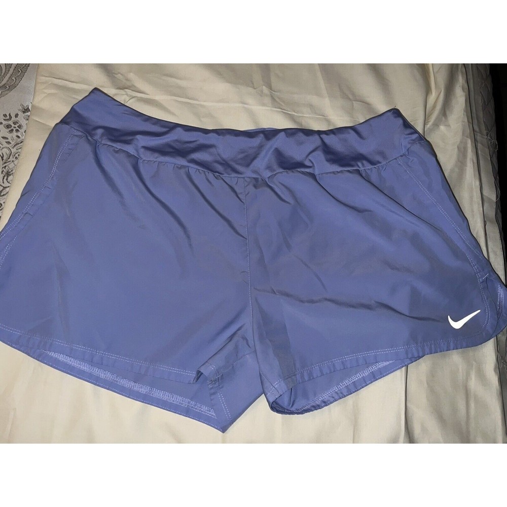 Nike Woman’s Crew Running Shorts Purple 2XL